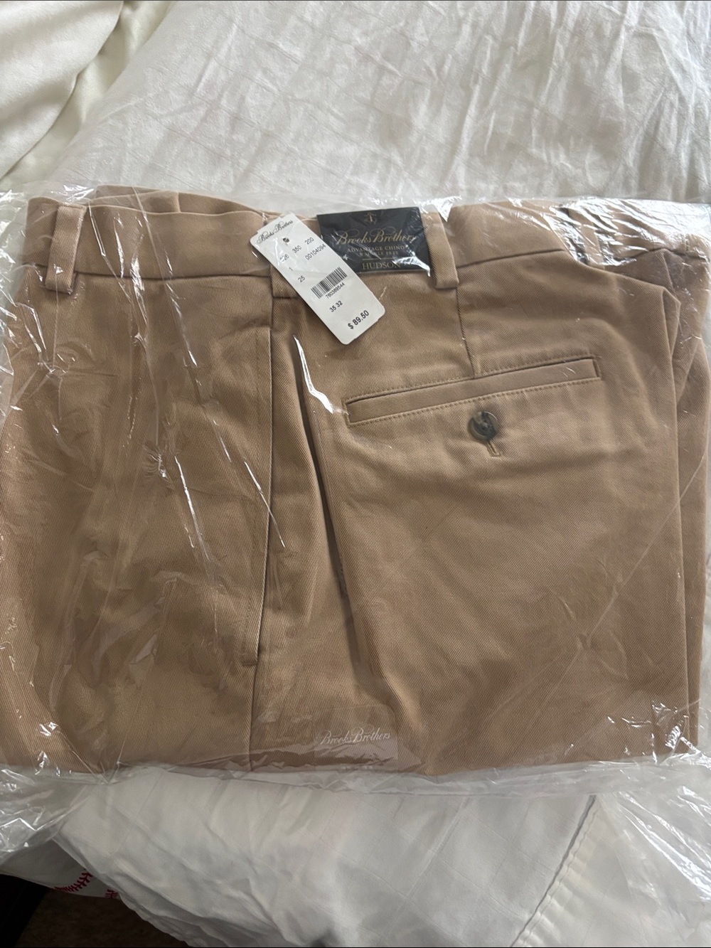 Brooks Brothers Khaki Pleated Men’s Chinos - Light Brown